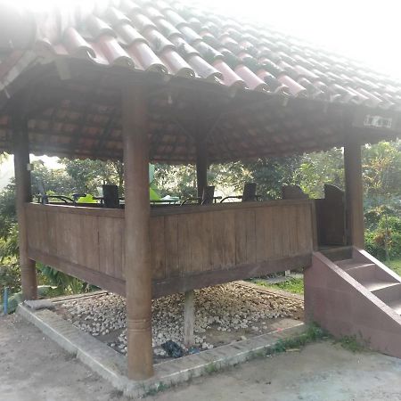 Villa Batu Tua Puncak Mitra Reddoorz Μπογκόρ Εξωτερικό φωτογραφία