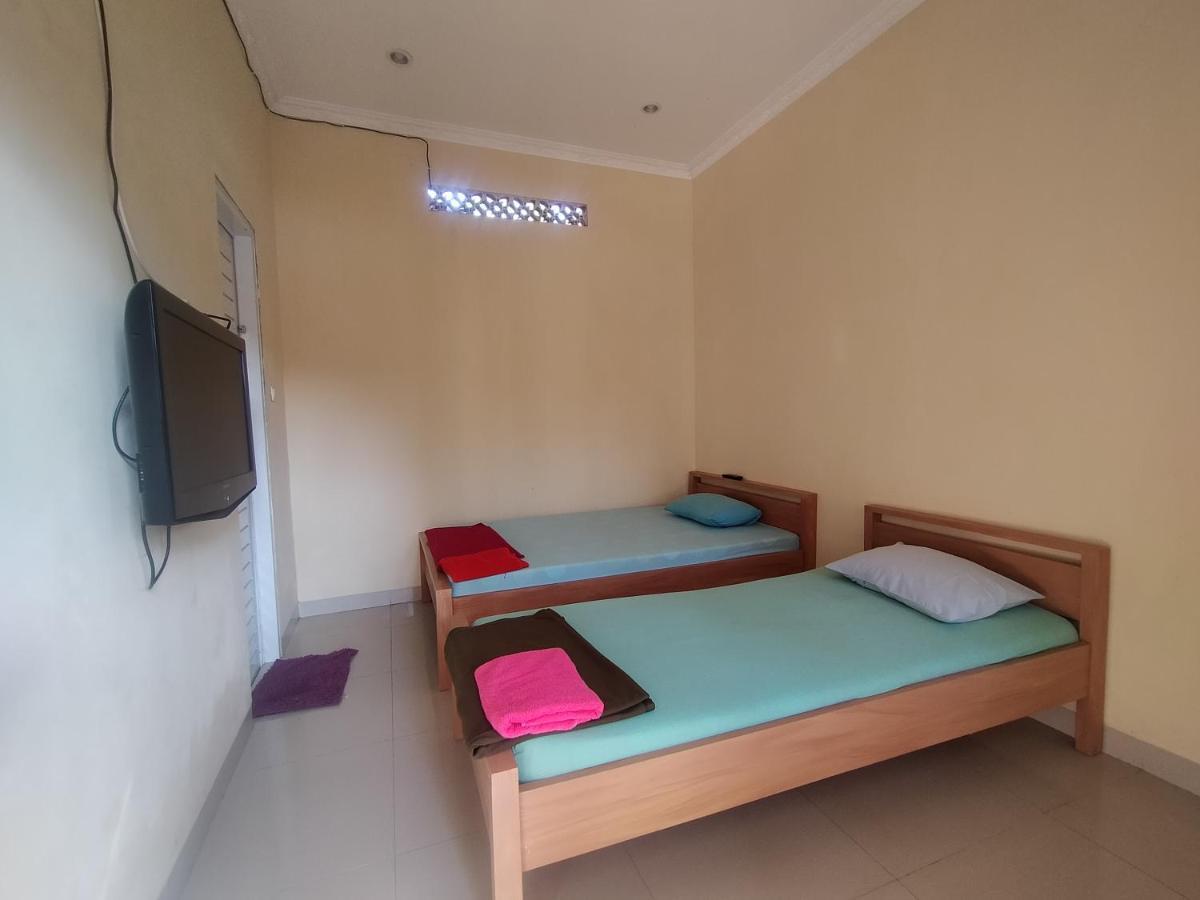 Villa Batu Tua Puncak Mitra Reddoorz Μπογκόρ Εξωτερικό φωτογραφία