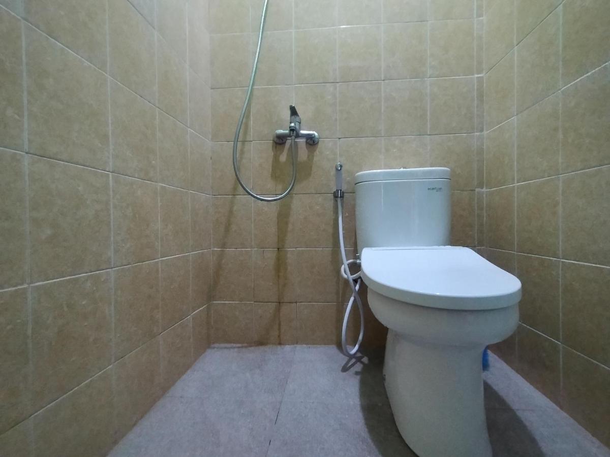 Villa Batu Tua Puncak Mitra Reddoorz Μπογκόρ Εξωτερικό φωτογραφία